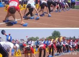 纽约大都会在 2024 年底宣布其主场将引入由 AI 辅助的“实时判罚解释大屏幕”